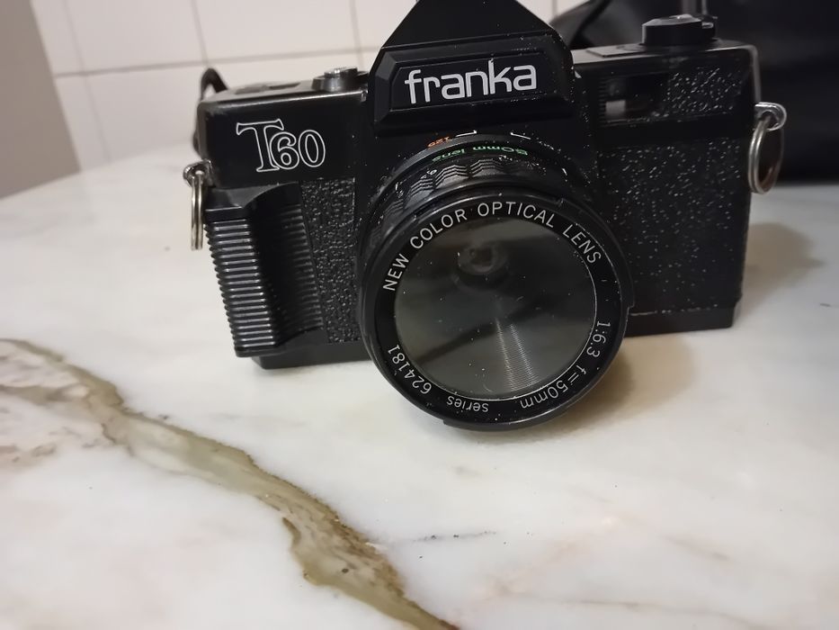 Câmara Fotográfica Antiga Franka T60