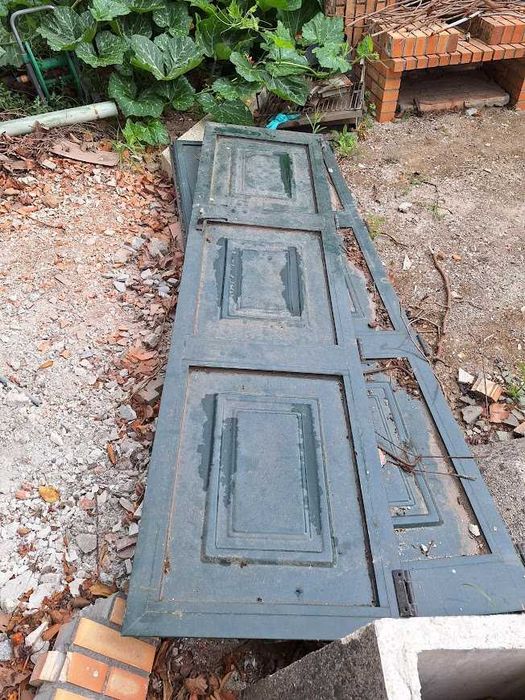 Portas lacadas em alumínio