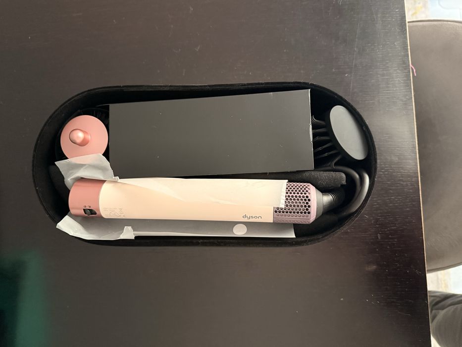 Dyson airwrap id