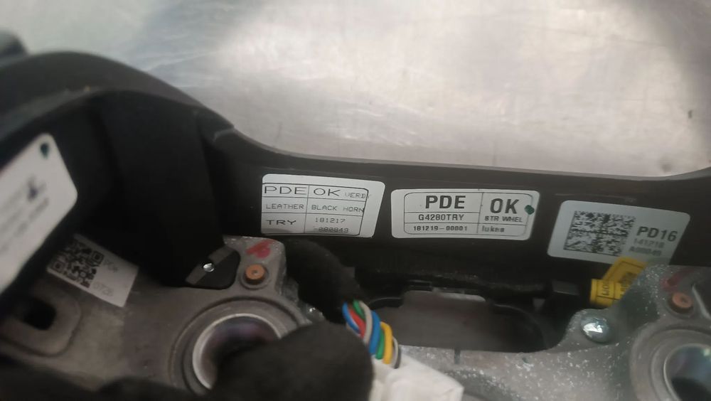 VOLANTE MULTIFUNÇÕES HYUNDAI I30 2017-2020 96720G4130 56100-G4280TRY