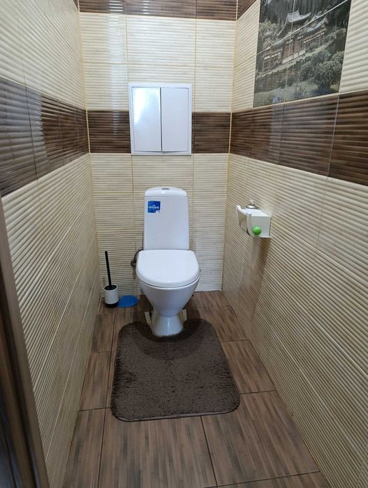 Продаж 2 кімнатної квартири. Озерна.