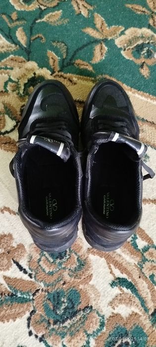 Кросівки Valentine