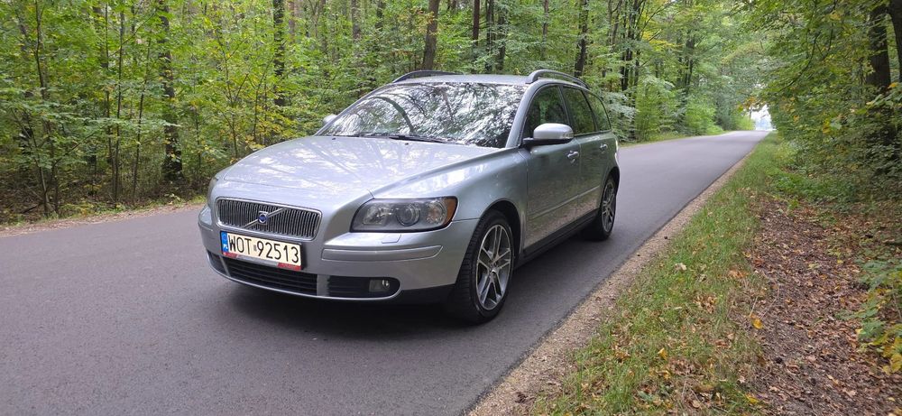 Volvo V50
