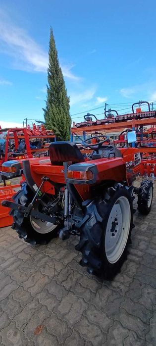 Campanha de Natal: Trator Kubota GL 19 + 4 alfaias POUPE 1250