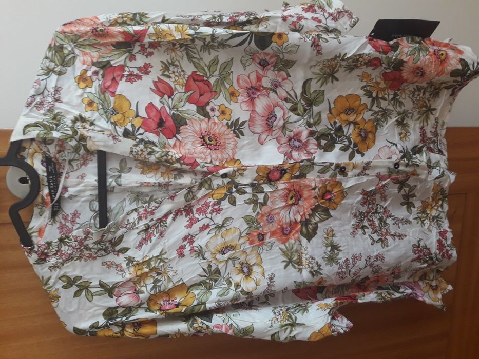 Blusa florida, Zara