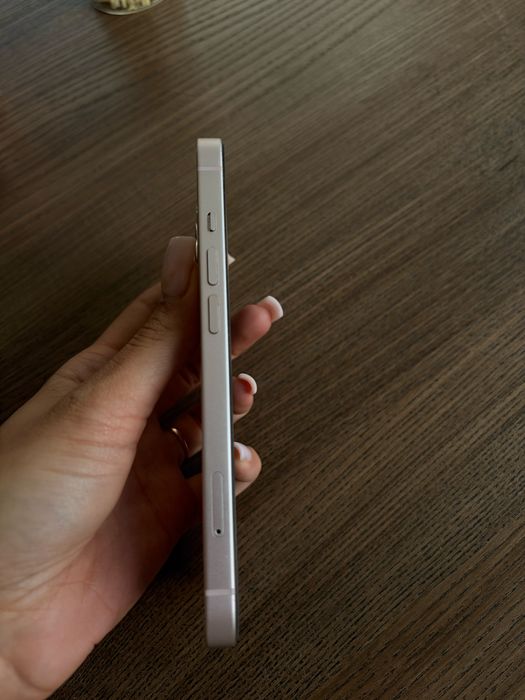 продам iphone 13, pink в чудовому стані