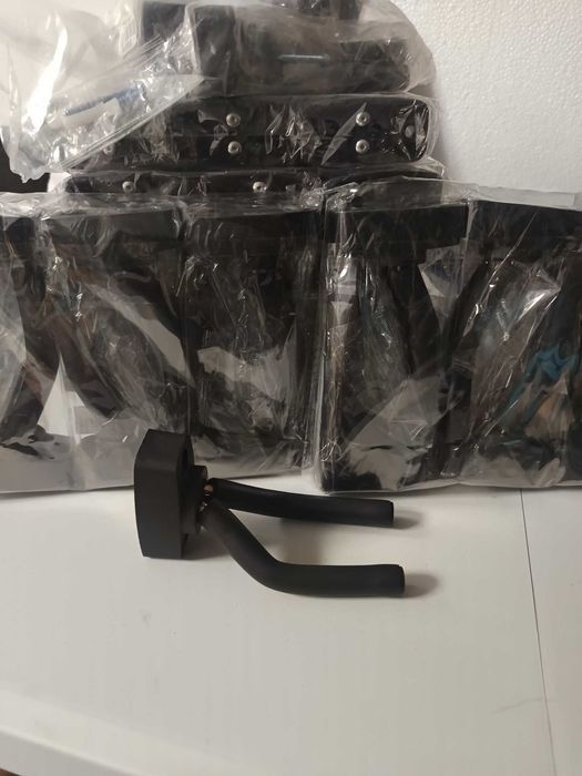 Suporte de parede para instrumentos musicais