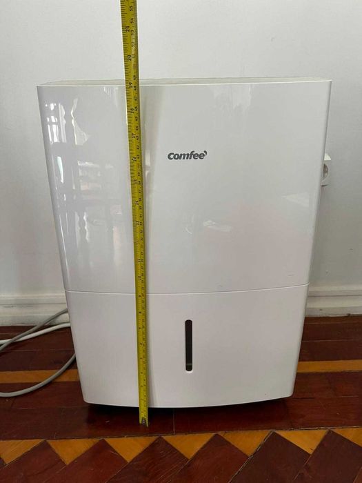 Desumidificador Comfee 16 L (MDDF-16DENZ) – Em excelente estado