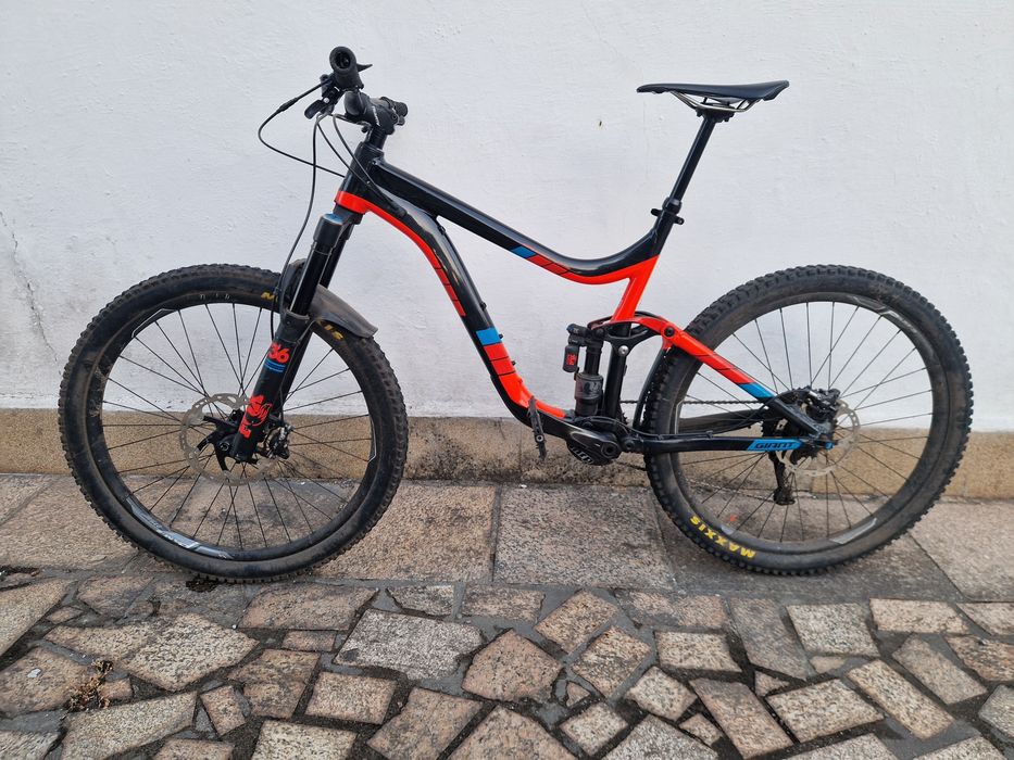 Bicicleta Giant Reign L