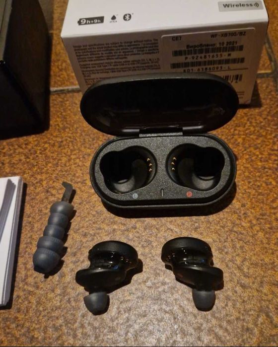 Auriculares sem fios Sony WF-XB700