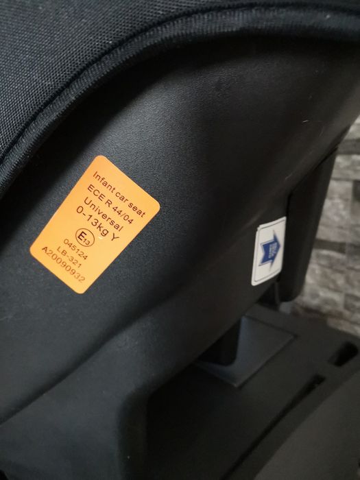 Cadeira bebé automóvel