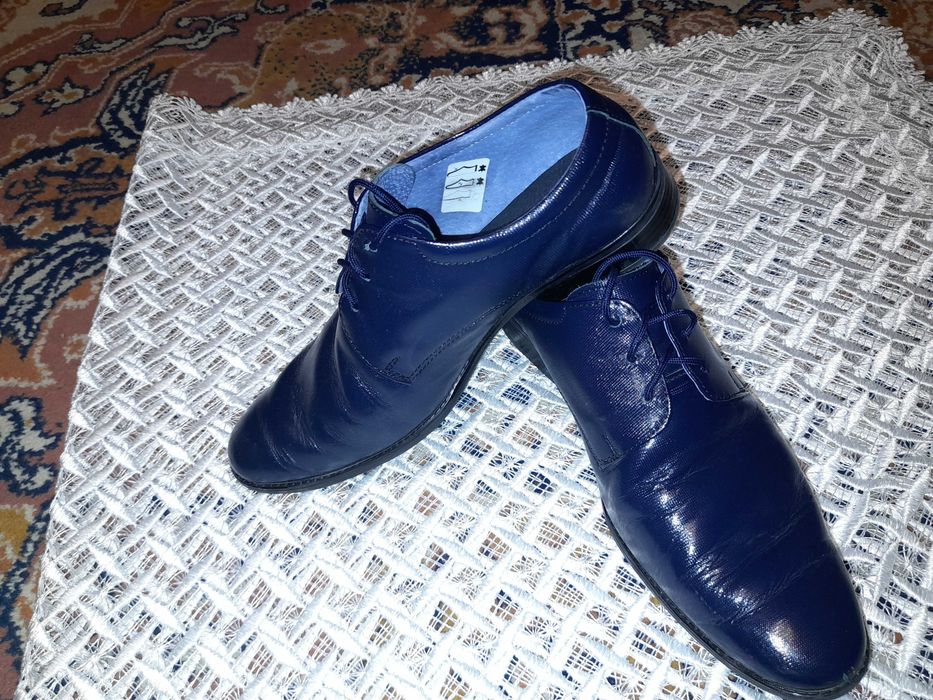 Buty eleganckie  rozmiar 34