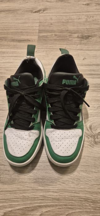 Buty  adidasy chłopięce Puma rozmiar 38,5 biało-zielone