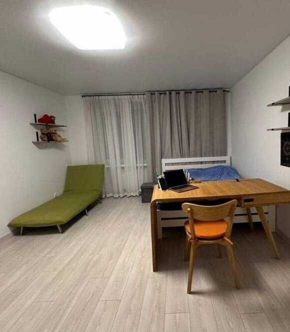 Продається 2-кімнатна квартира на Озерній з євроремонтом — 70 м², вул. Лісогринівецька