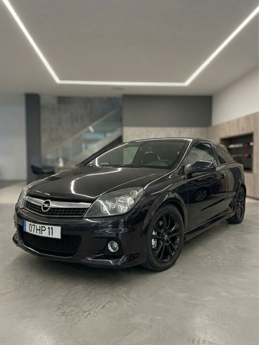 Opel Astra GTC 1.7