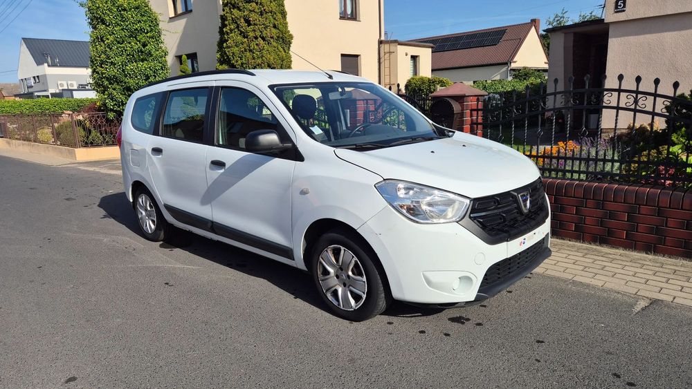 Dacia Lodgy