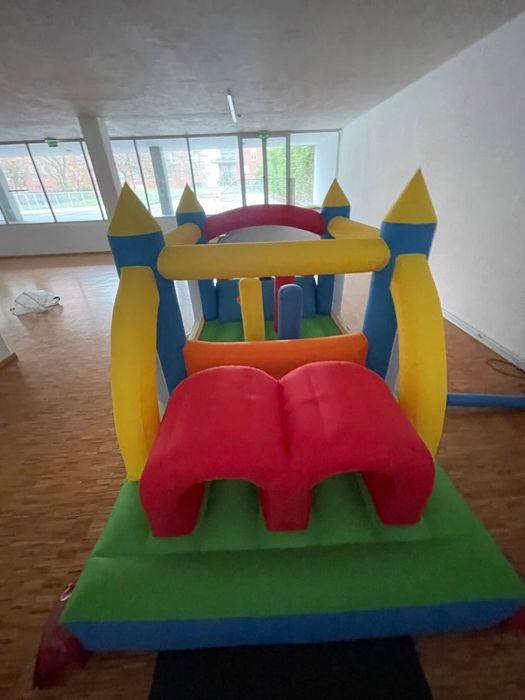 Insuflaveis para alugar para animar a sua festa.