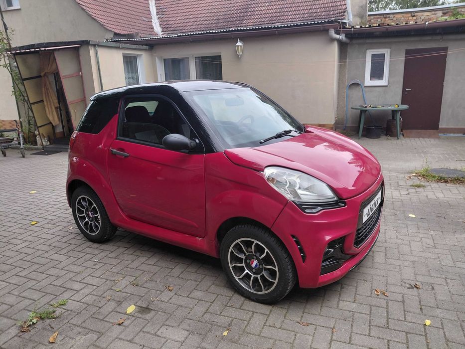 Microcar LIGIER JS  50 stan bdb L6e zarestrowany