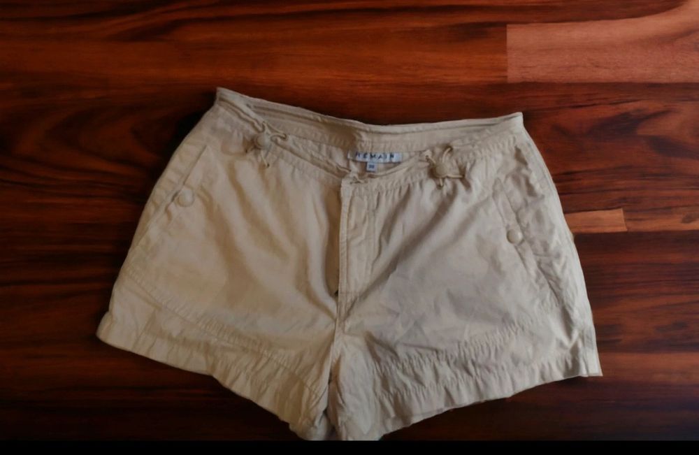 Szorty kremowe damskie women's shorts жіночі шорти remain 38 m