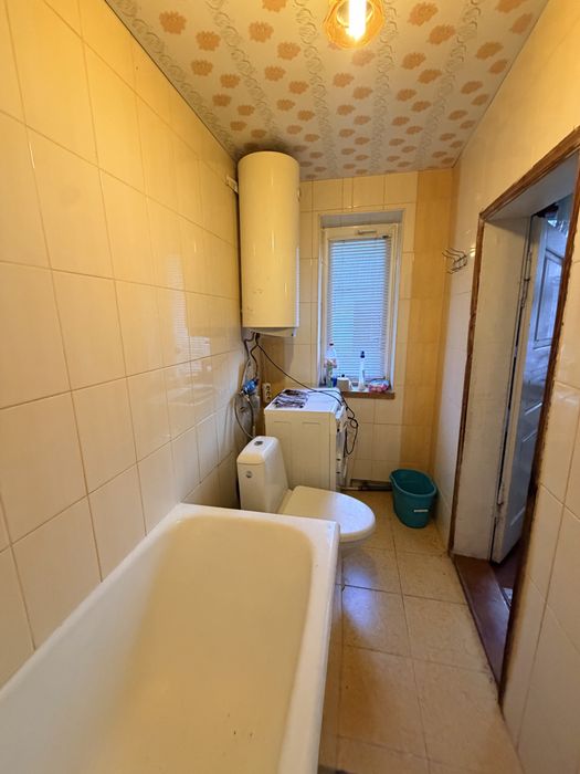 Продаж будинку в селі Годовиця 15 соток землі