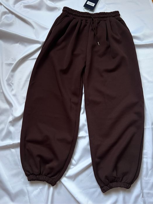 Шоколадні джогери овер нові