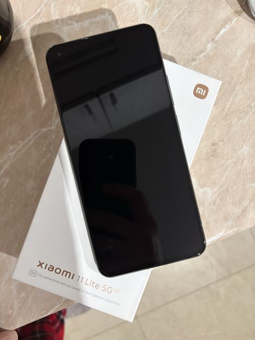 Продам Xiaomi 11 lite 5G NE
