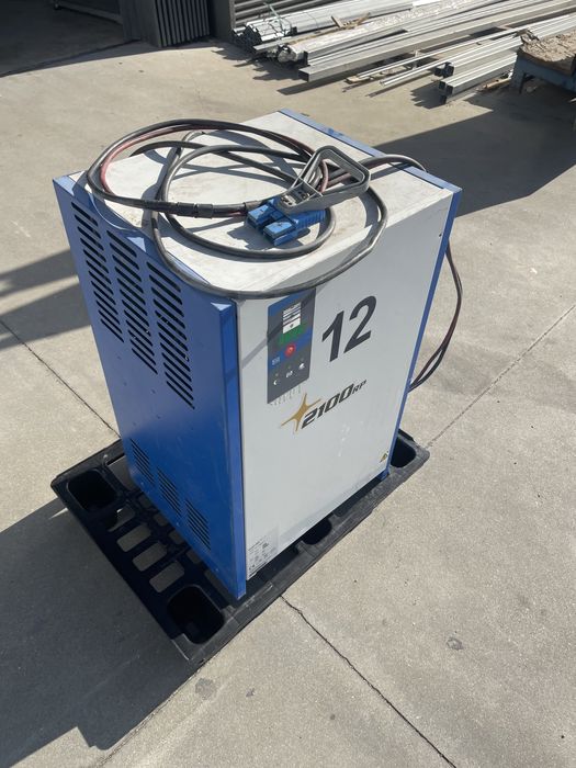 Carregador 48V Empilhador