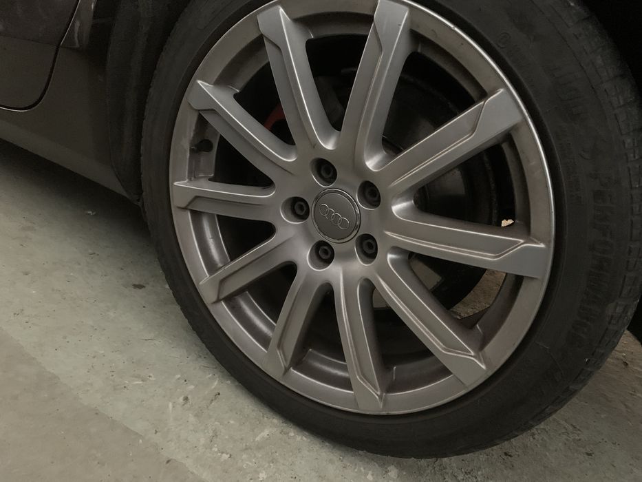 Авто продам АUDI А4