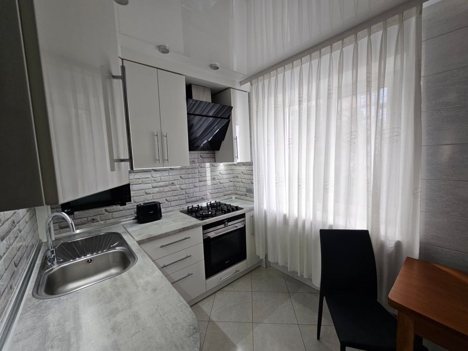 Продам велику 1к квартиру на Гоголя 10А