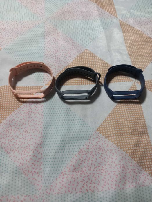 3 braceletes novas  xiaomi smart band 4 ou 5