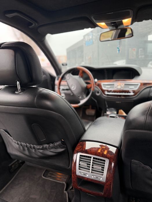 Продається Mercedes-Benz S-Class 2008 року
