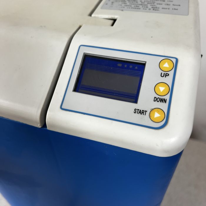 Autoklaw sprawny, idealny dla początkującej stylistki + gratisy