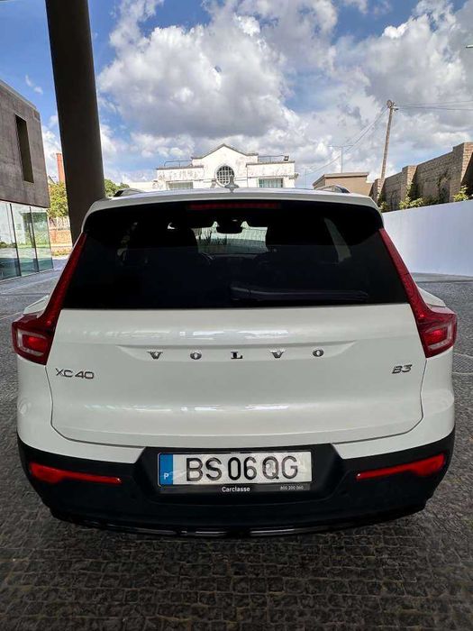 VOLVO XC40 DARK - Hybrid - 19500 KM