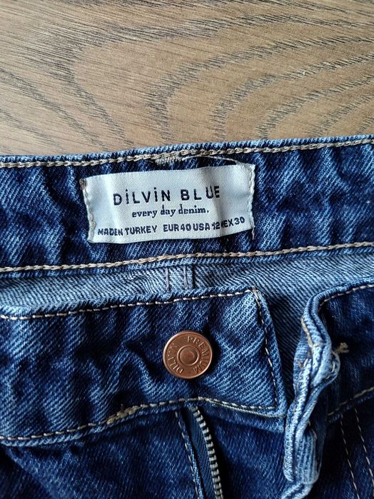 Jeansy cygaretki proste Dilvin 40 L