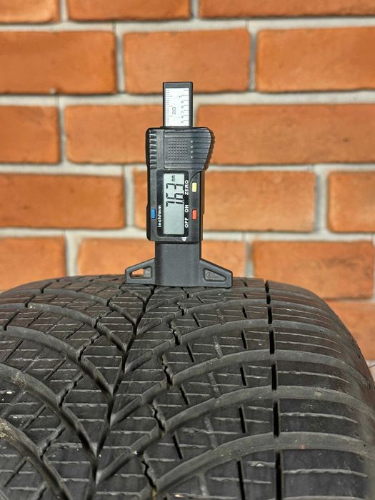 1x Goodyear Vector4Seasons 225/45R17 94W 2021