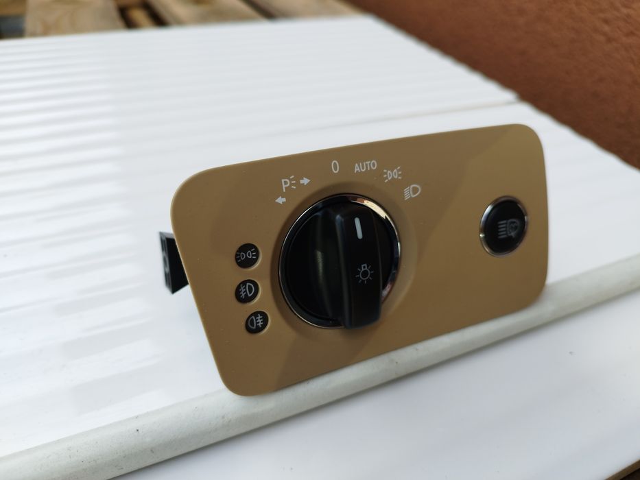 Mercedes W219 CLS włącznik świateł