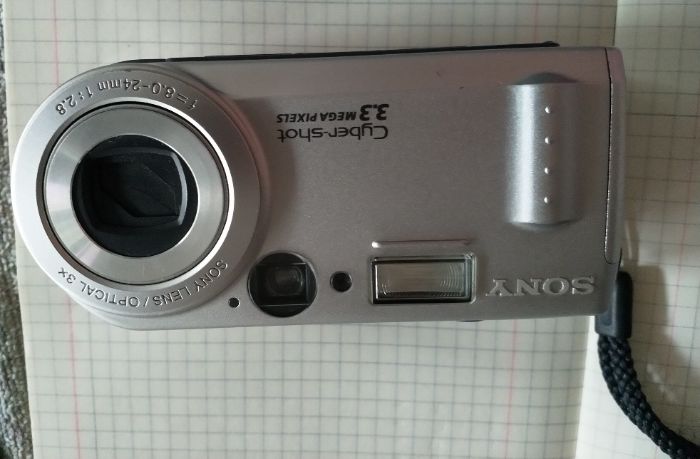 Máquina fotográfica Sony Cyber-shot