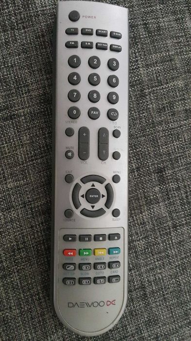 Телевизор LCD DAEWOO 15 DVD