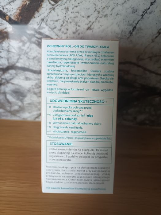 Oillan ochronny roll-on do twarzy i ciała SPF 50+