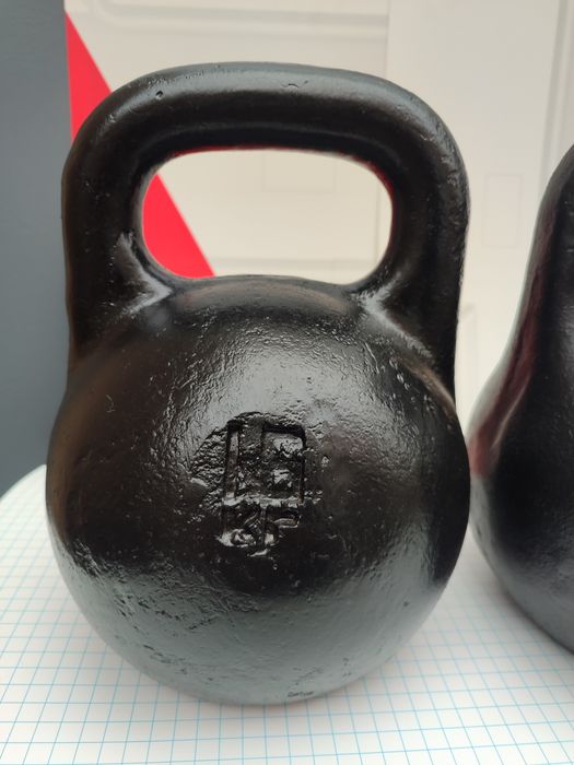 Гиря 16кг.32кг .спортивная