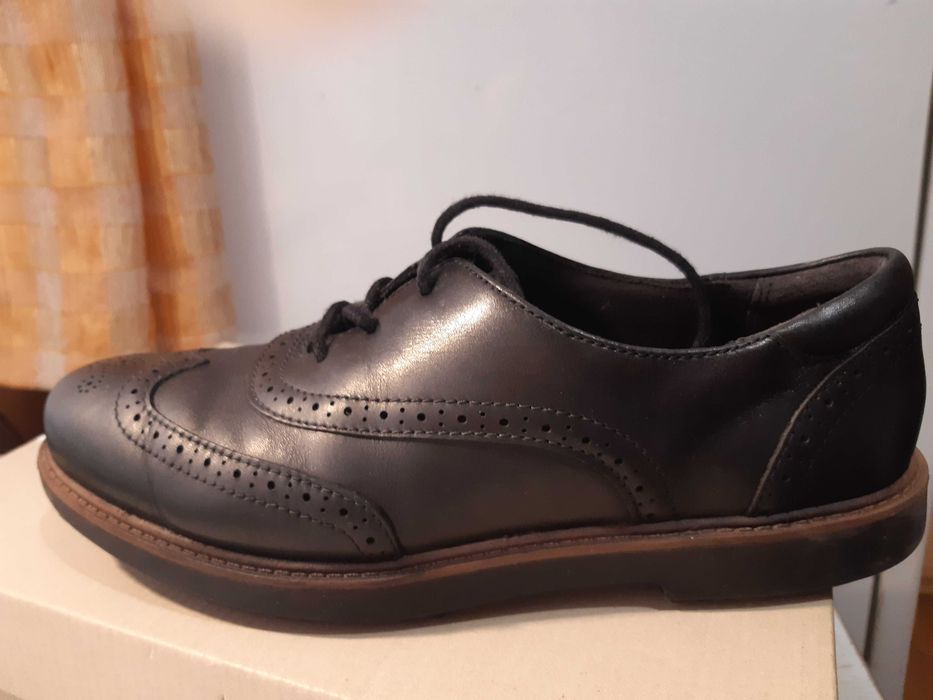 Туфлі шкіряні Clarks жіночі 39 розмір