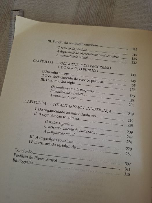 A Violência Totalitária Michel Maffesoli Instituto Piaget