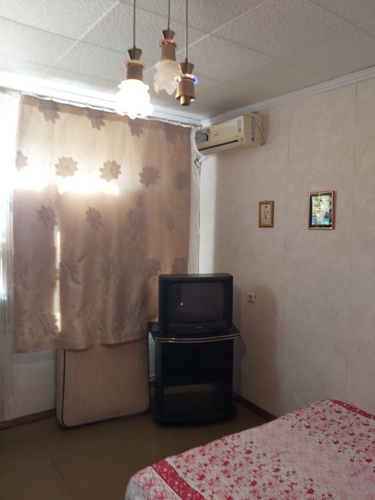 Продам двокімнатну квартиру