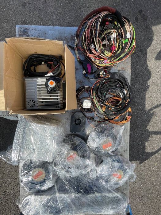 Акустика Harman Kardon Mercedes W211 NTG 2.5 | Повний комплект