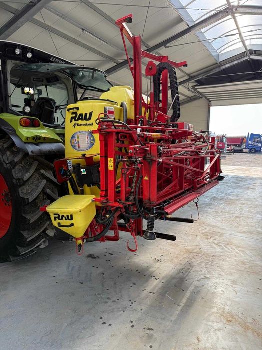 Opryskiwacz RAU Kverneland belka 18m stan BDB