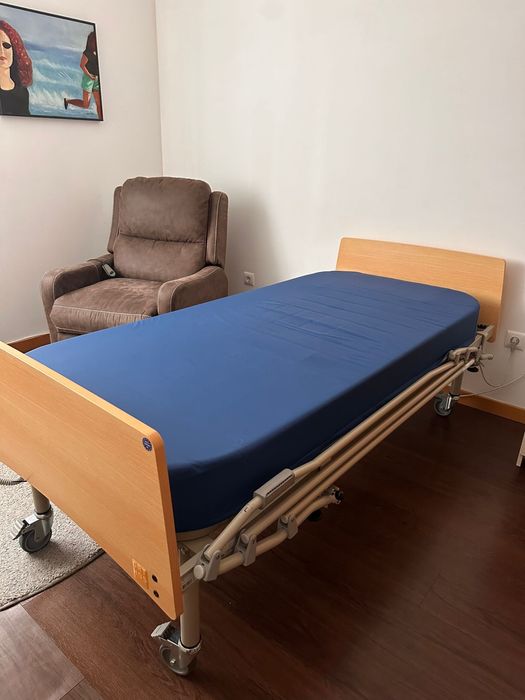 Cama articulada eletrónica