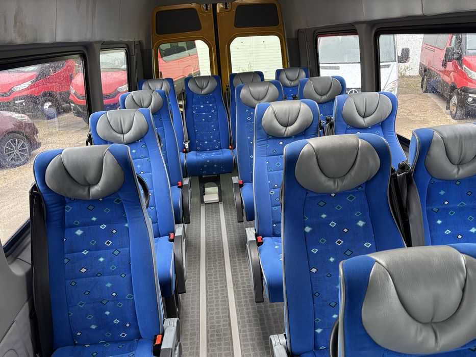 Sprinter 516 m3 22 місць