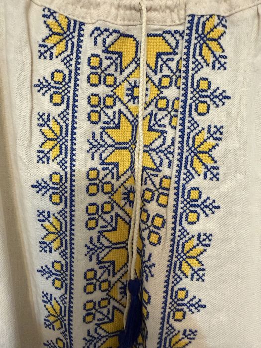 Вишиванка жіноча
