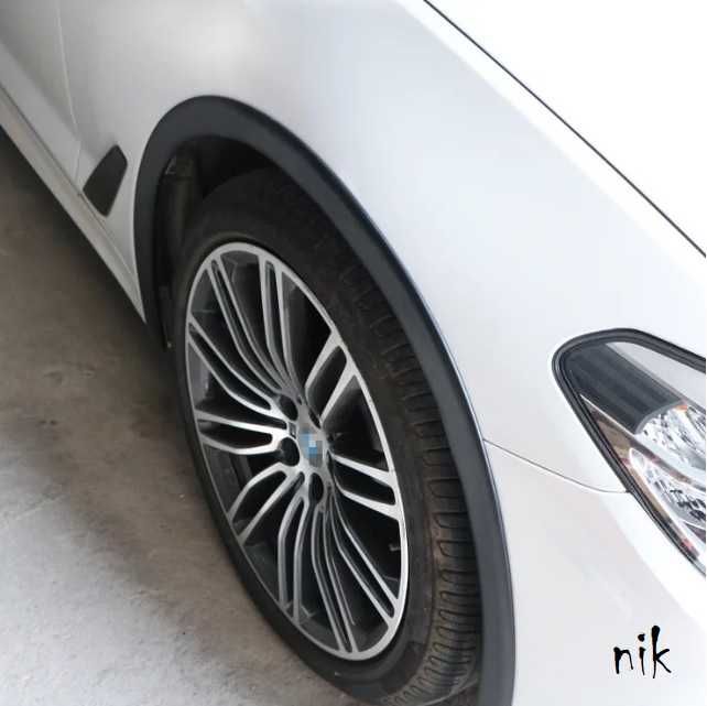 Гумові накладки на колісні арки, крила авто 1,5м універсальні