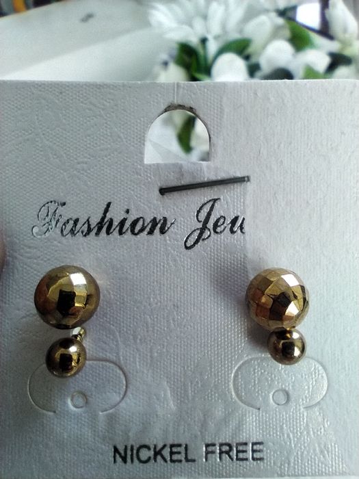 Lote de 2 pares de brincos dourados, elegantes - Novos